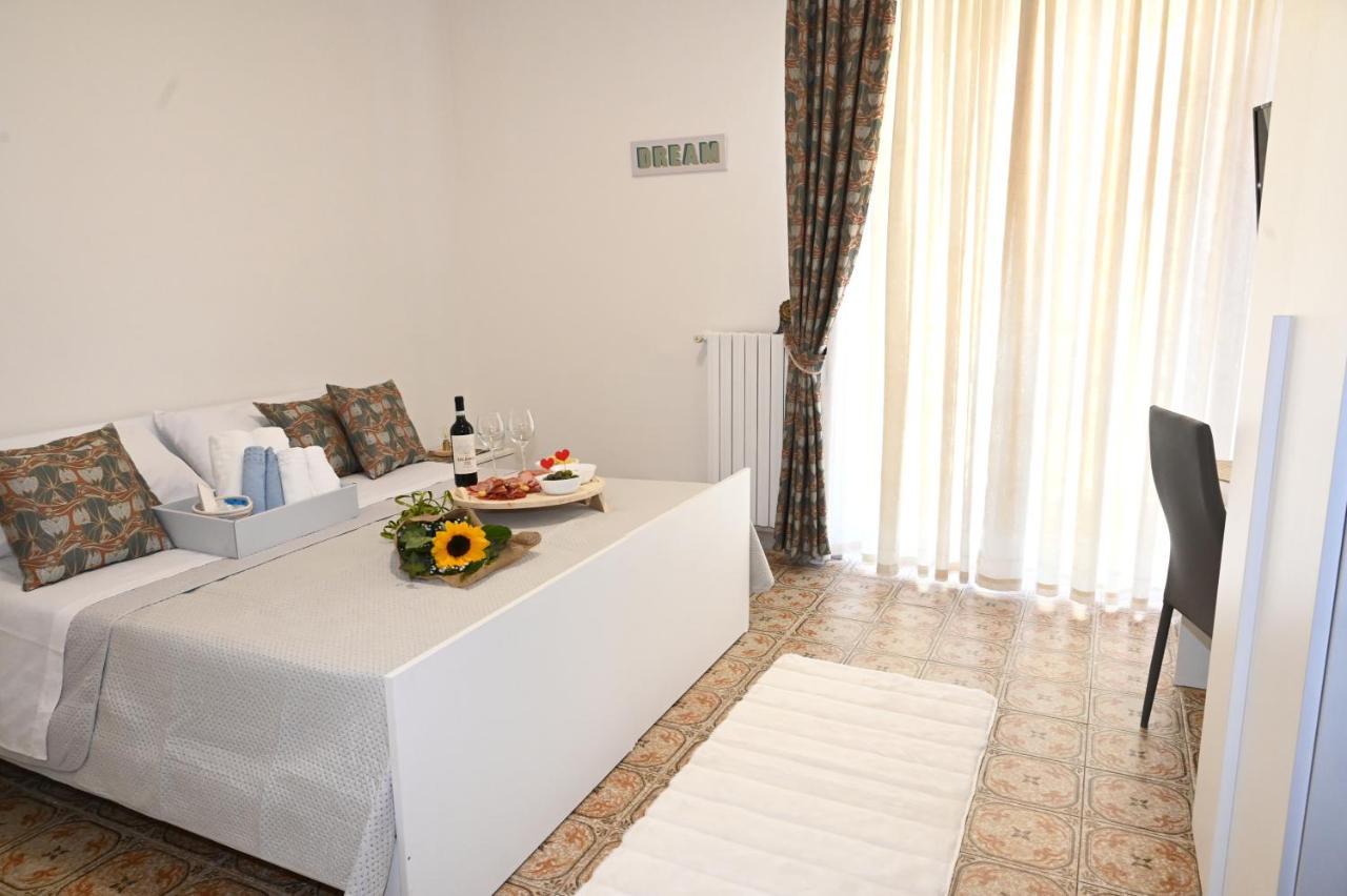 B&B Le Corti Caserta Eksteriør billede